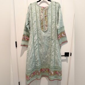 Farah Talib Aziz - Pakistani designer - lawn suit